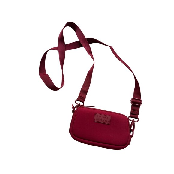 DAGNE DOVER x Sephora Red Travel Zip Crossbody Bag - Picture 7 of 7